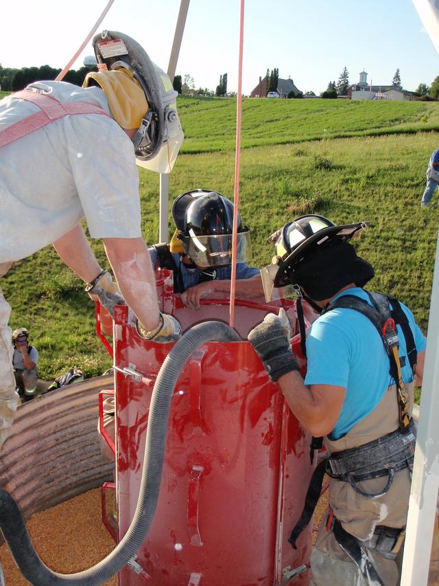 Firefighters Attend Grain Bin Rescue Class - Epworth Fire Department