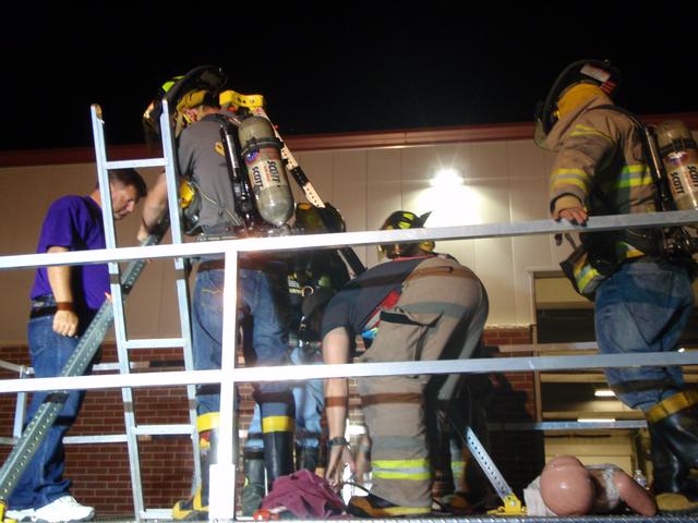 Confined space drill 09.16.2013
